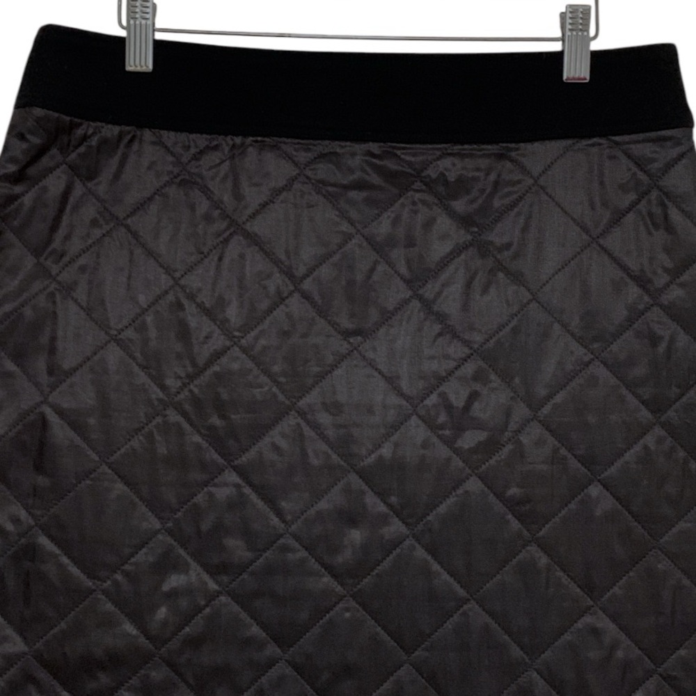 Dries Van Noten Quilted Skirt In Black | Size 38 - Picture 4 of 11